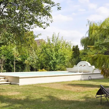 別荘 Cozy Holiday In Rilly-sainte-syre With Private Pool La Chapelle-Saint-Luc