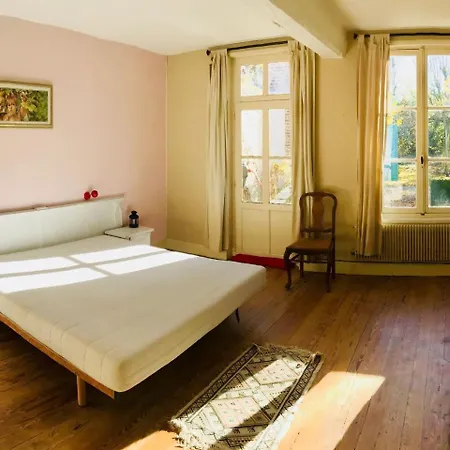 Cozy Holiday In Rilly-sainte-syre With Private Pool * La Chapelle-Saint-Luc